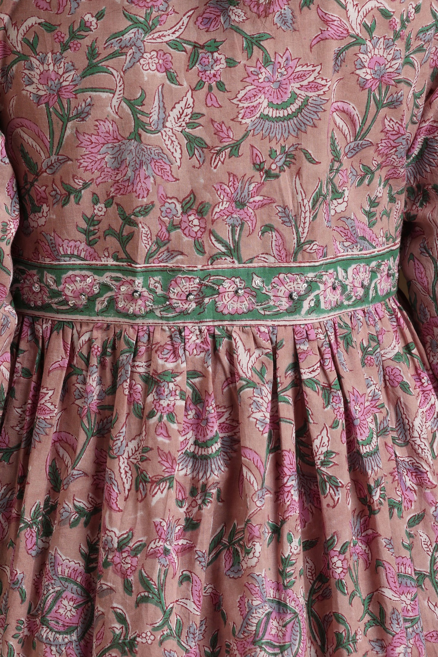 Murraya Lilac Bloom Embroidered Kurta Set of 3