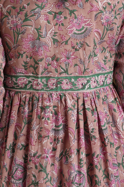 Murraya Lilac Bloom Embroidered Kurta Set of 3