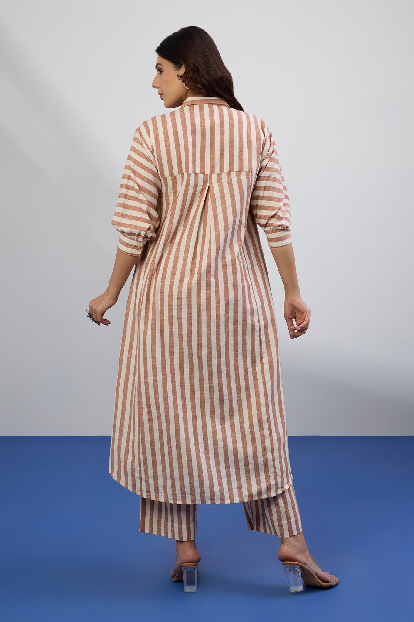 Maati Craft Cocoa Trace Collar Box Pleat Only Kurta