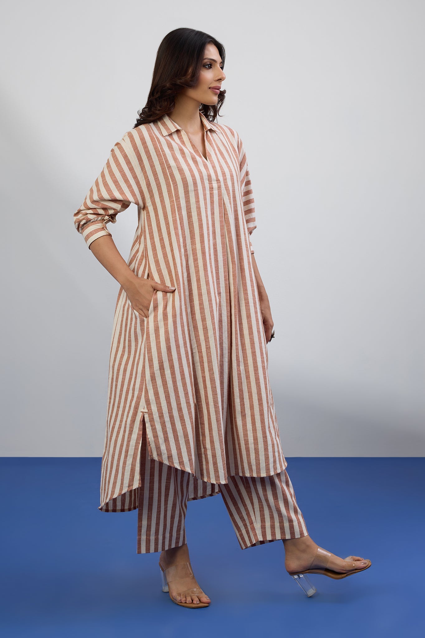 Maati Craft Cocoa Trace Collar Box Pleat Only Kurta