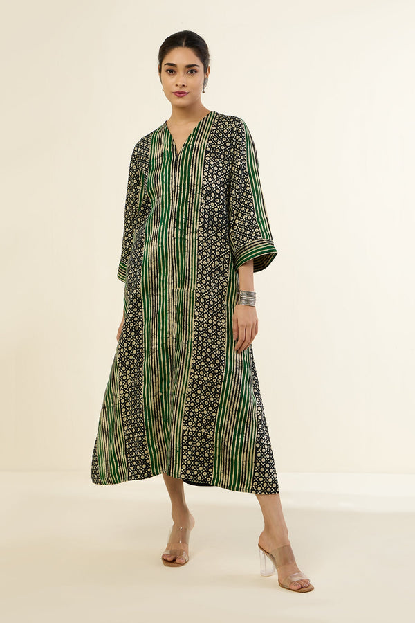 Maati  Emerald Noir Geometric Pattern Front Zipper A-Line Kurta