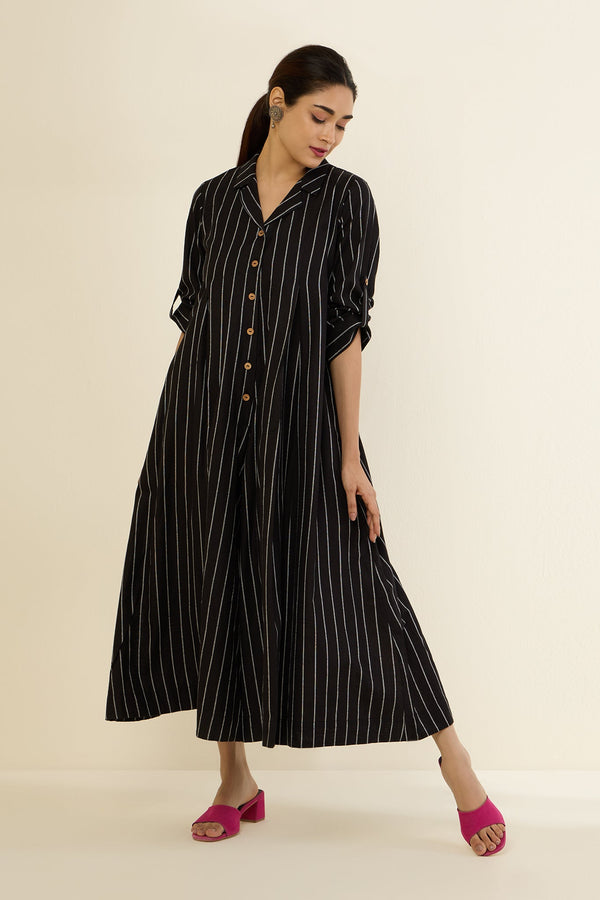 Classic Striped Monochrome Jumpsuit with Pockets & Collar Mc