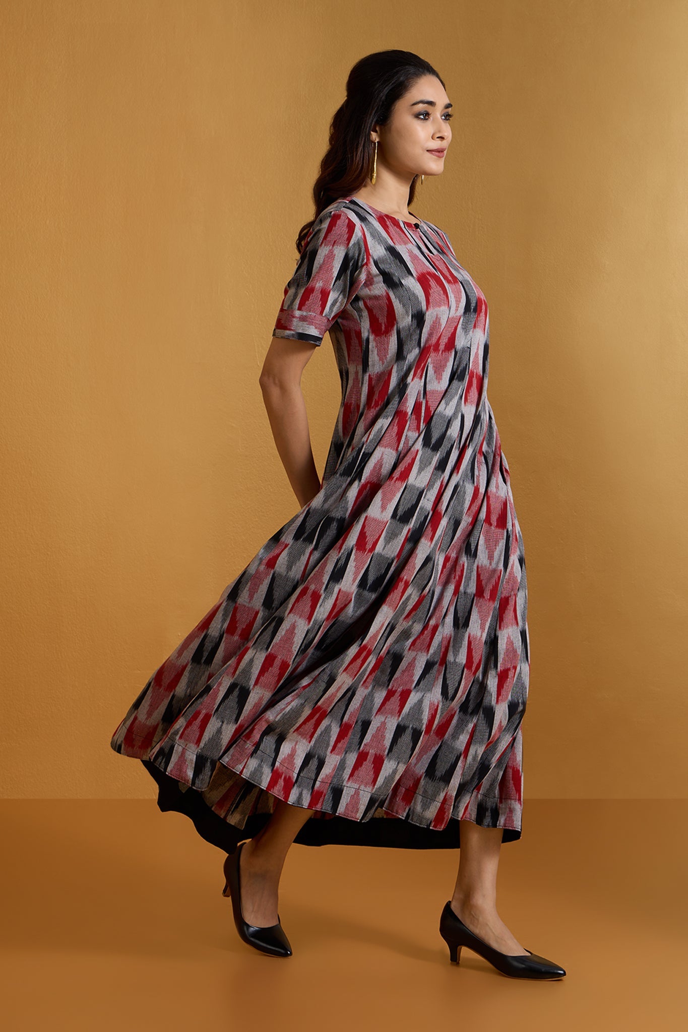 Maati Craft Charcoal Ruby Checks Long Maxi Dress with Sleeves