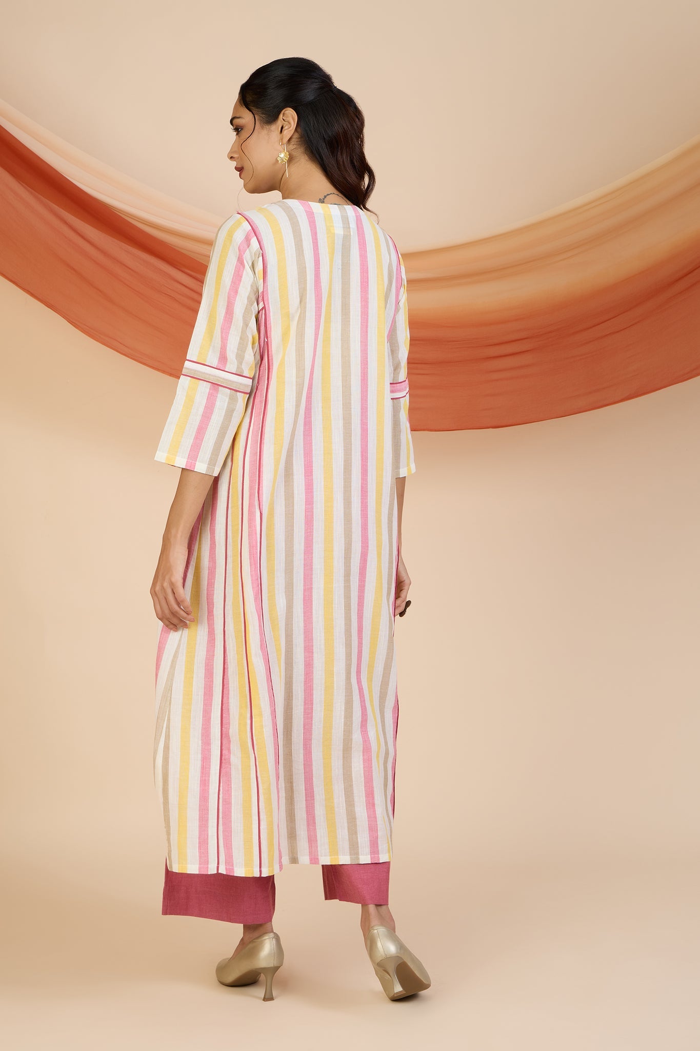 Maati Craft Sunbeam Stripes Kalidar Choga Kurta