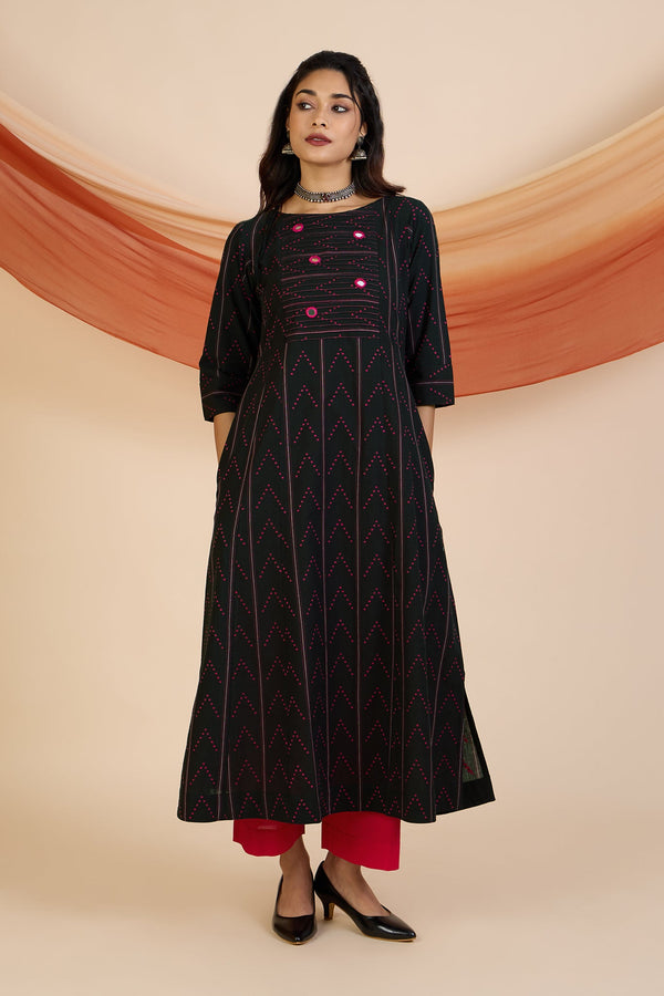 Maati Craft Obsidian Blush Pintuck Yoke Kurta Only with Pockets