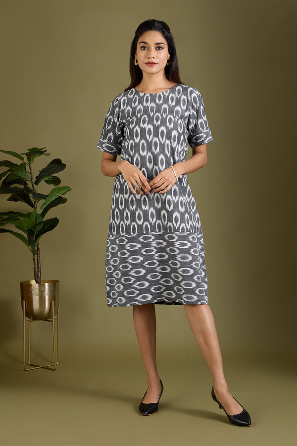 Maati Craft Misty Marble Shift Dress with Sleeves