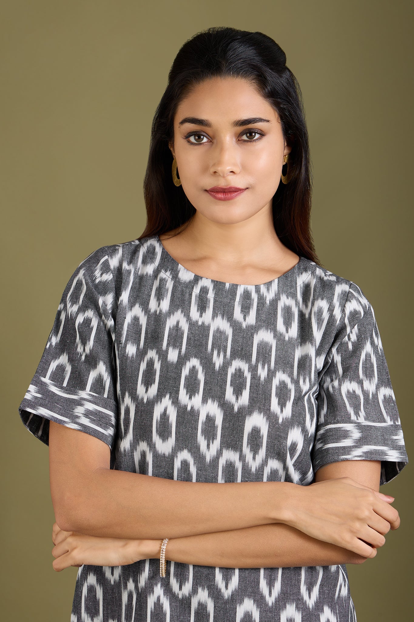 Maati Craft Misty Marble Shift Dress with Sleeves