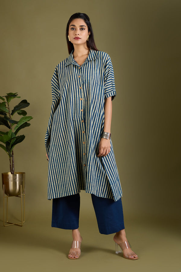 Maati Craft Sapphire Waves Button Down Kaftan Tunic