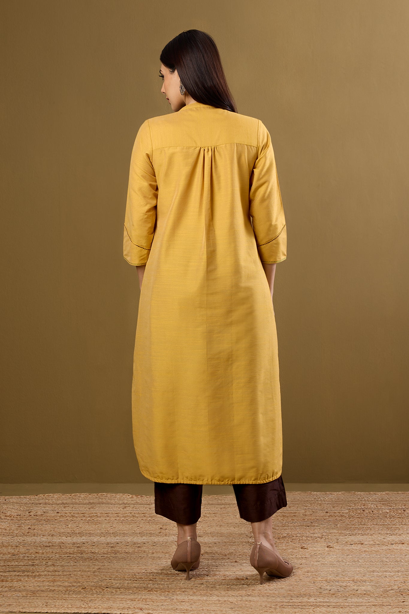 Maati Craft Golden Dawn Stand Collar Kurta with Round Hemline