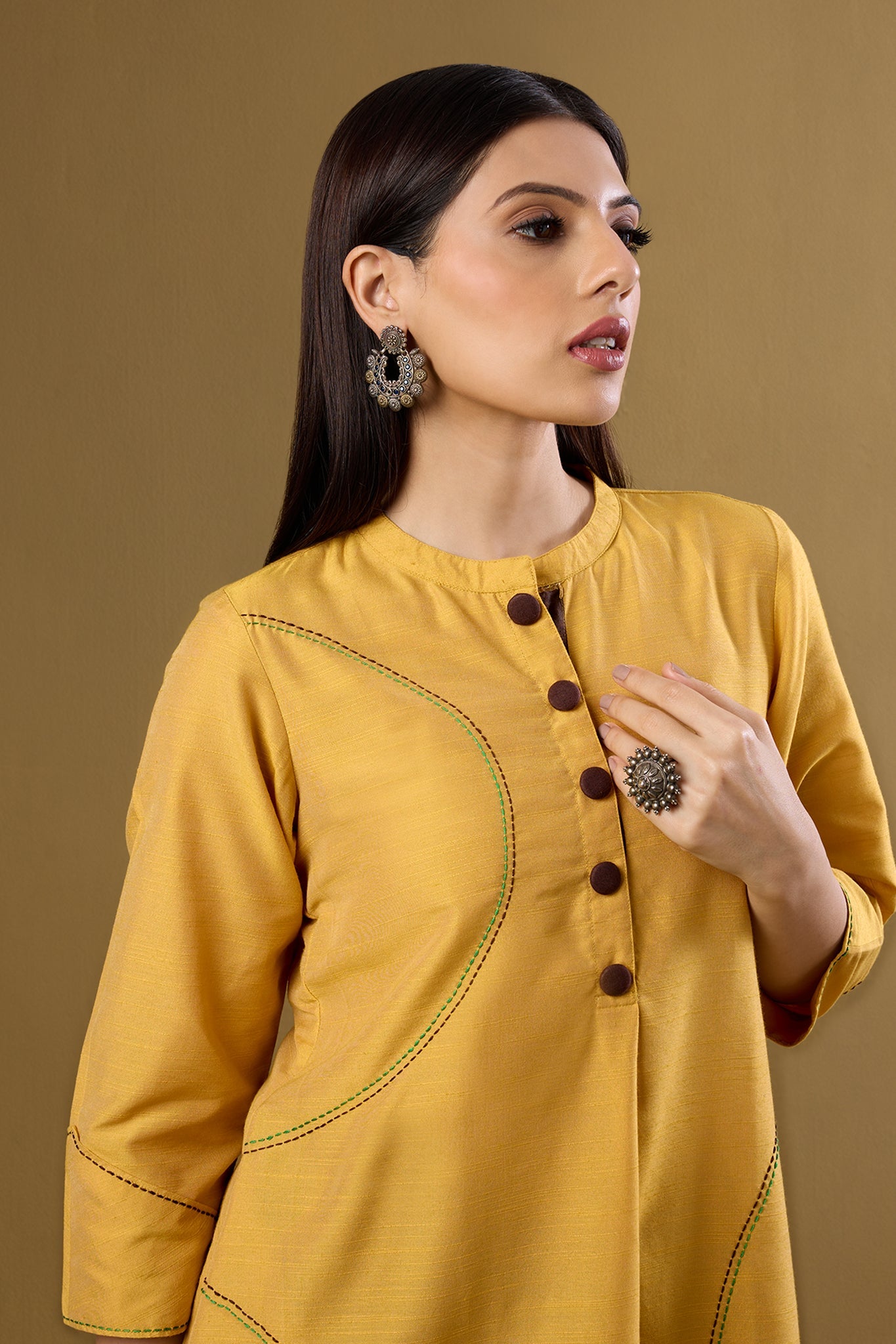 Maati Craft Golden Dawn Stand Collar Kurta with Round Hemline