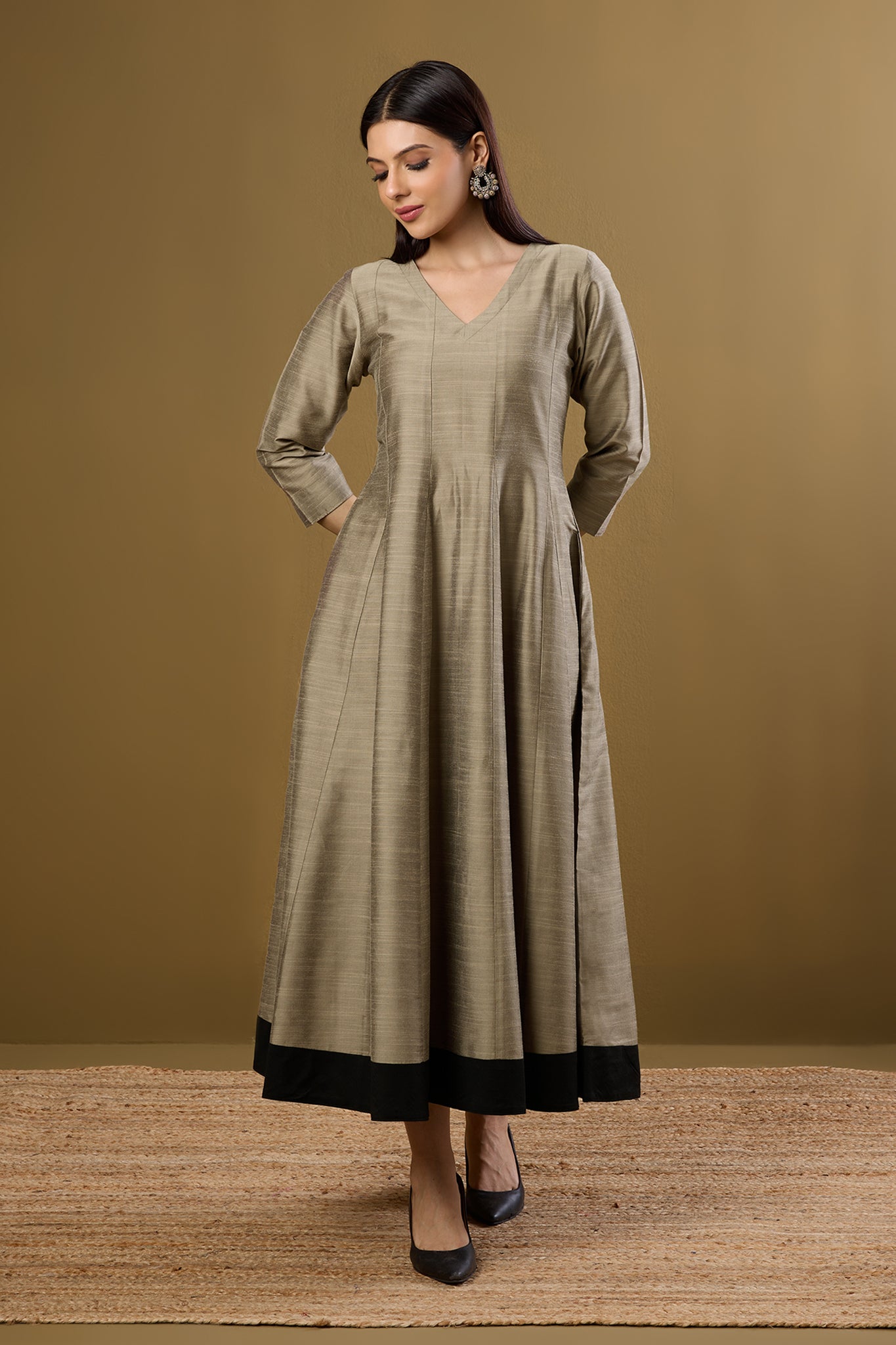Maati Craft Twilight in Gold Luxe Silk Slub Long Maxi Dress with Sleeves