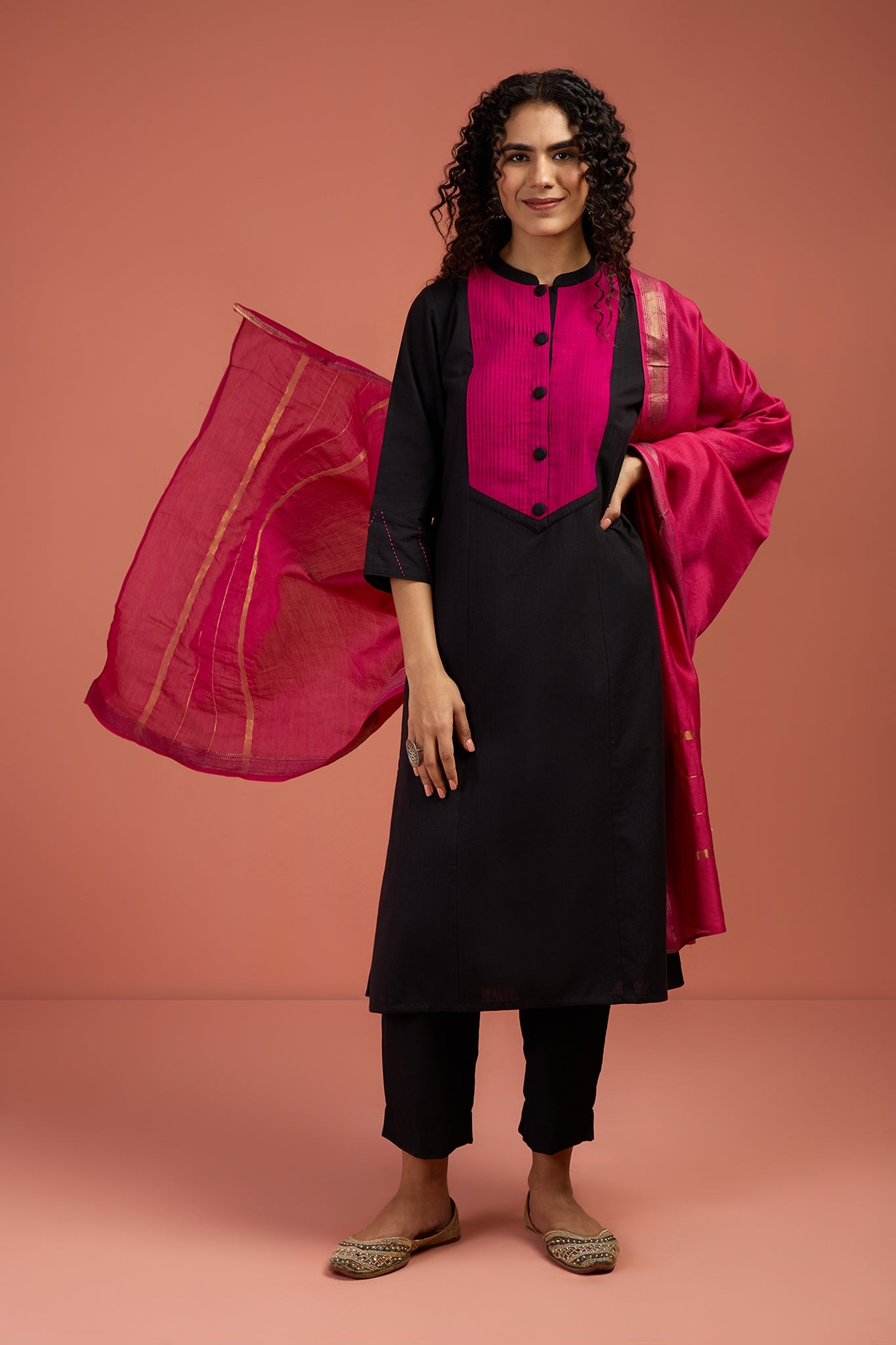 Maati Craft Raat Rani Long Pintuck Yoke Kurta with Slit