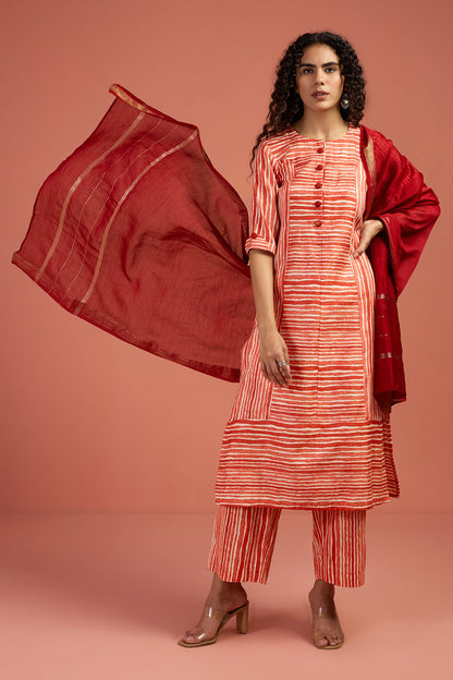 Maati Craft Co-ord Set Apricot Drift Long Panelled Kurta with Slit (Set of 2)