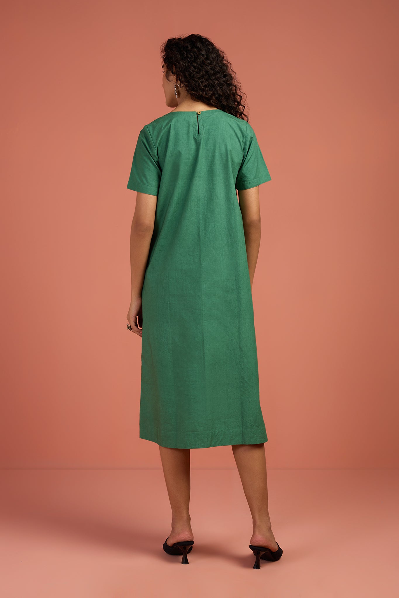 Maati Craft Greenstone Front Button Down Slit Kurta