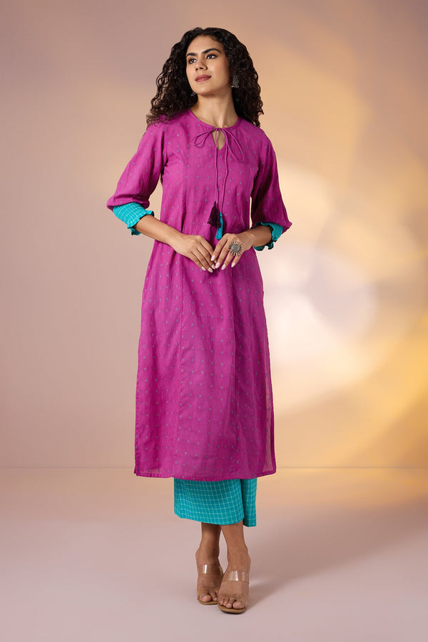 Maati Craft Gulabi Set of 2: Falsa Bloom with Skyline Checks Cotton Kurta with Smocked Cuff Sleeve & Tassels with Wide Leg Pants