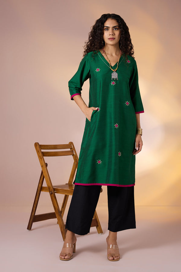 Maati Craft Gulabi Verdant Rose Silk Slub Luxe Kurta with Butti Embroidery