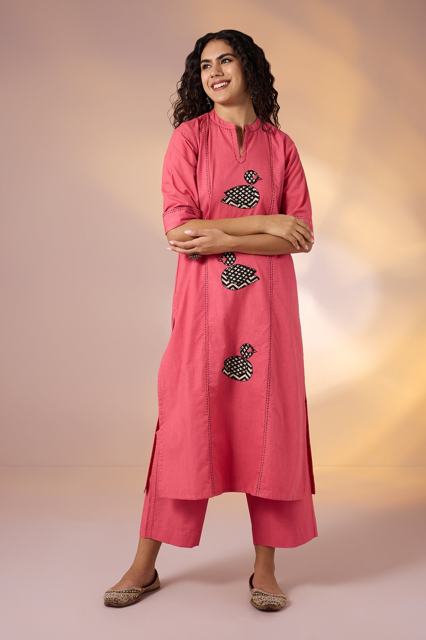Maati Craft Coord Set Peach Birdsong Long Panel Applique Kurta & Pants(Set Of 2)