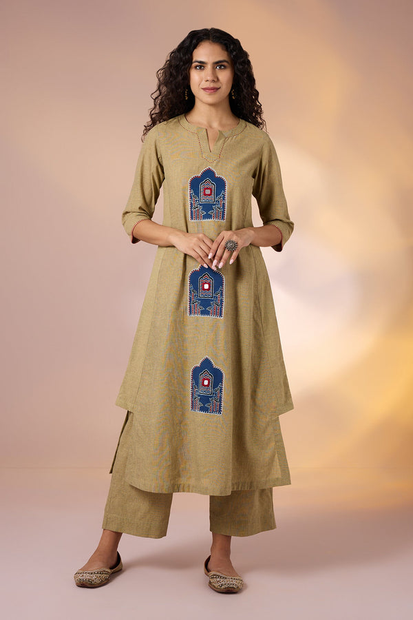 Maati Craft Coord Set Sandstone Arch Long Kurta With Side Twist & Pants (Set Of 2)