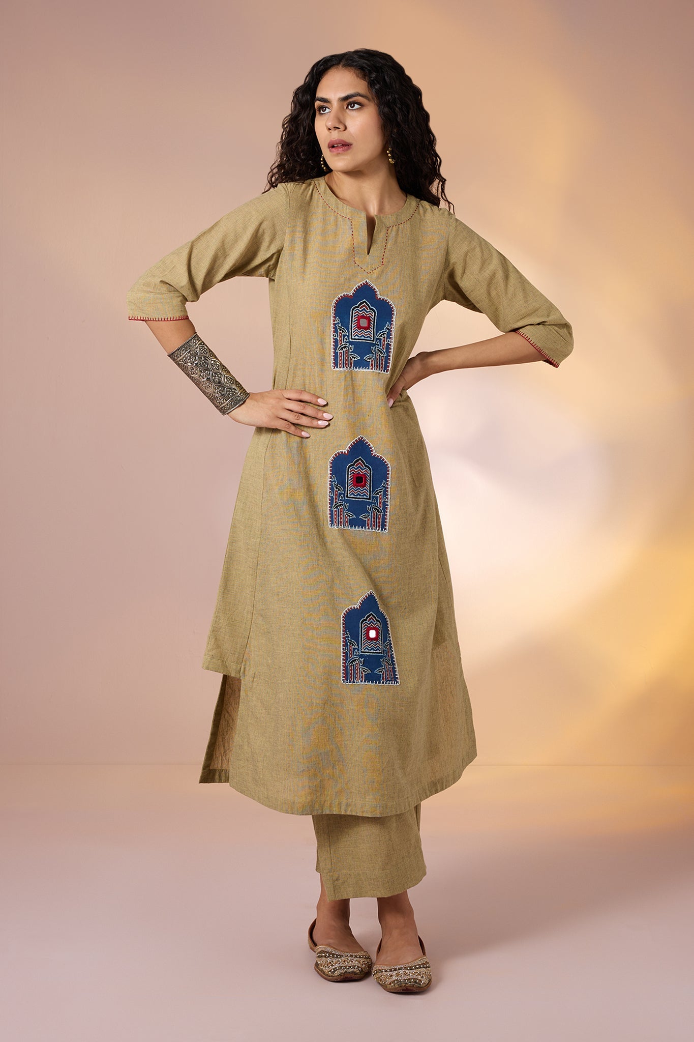 Maati Craft Coord Set Sandstone Arch Long Kurta With Side Twist & Pants (Set Of 2)