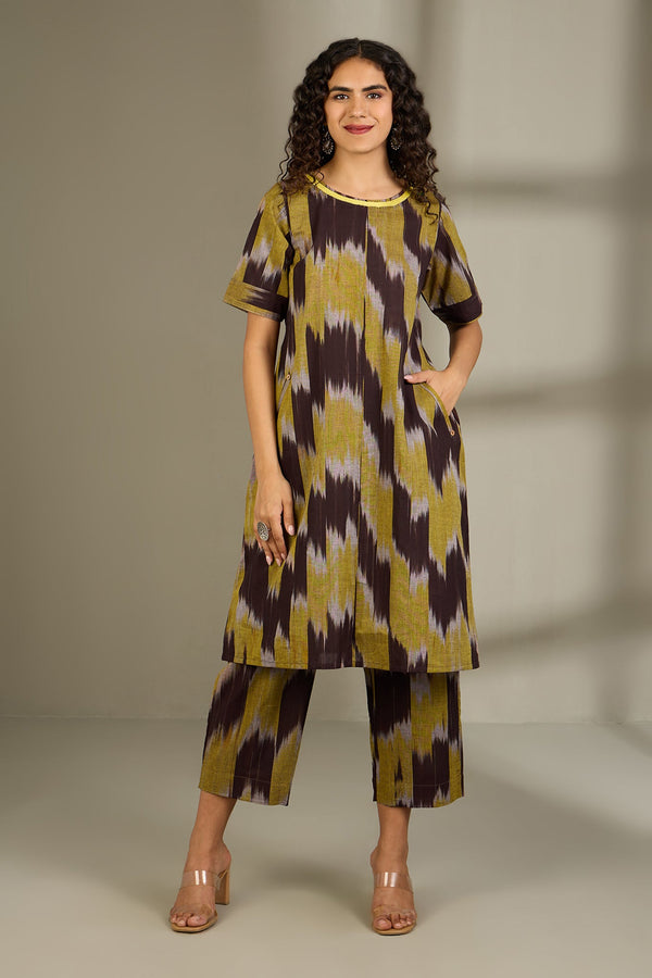 Maati Craft Co-ord Set Earthen Gold  Round Neck Kurta (set of 2)