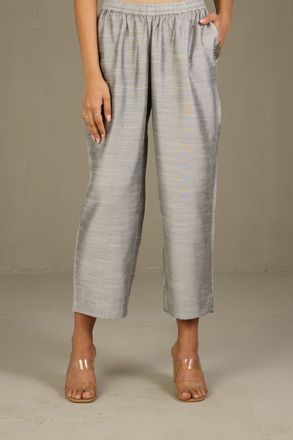 Maati Craft Comfort fit cotton pants - Silver Silk Slub