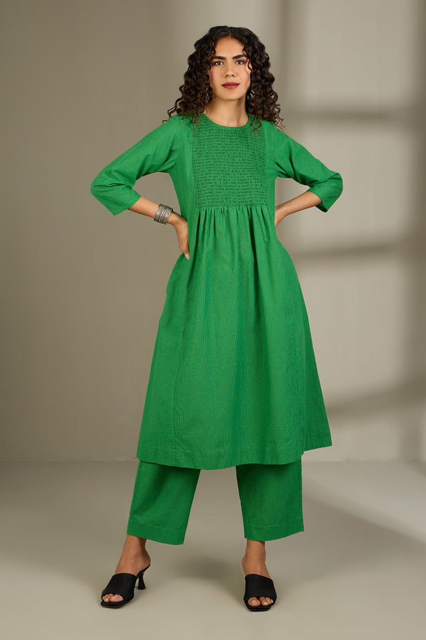 Maati Craft Co-ord Set Verdant Plumage Smocked Yoke Kurta & Pants
