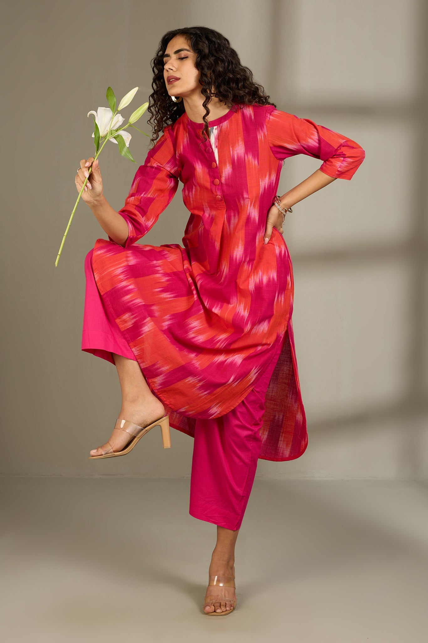 Maati Craft Flamekissed Hues Stand Collar Kurta with Round Hemline