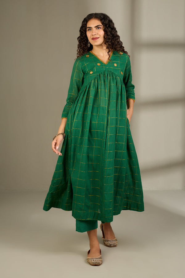 Maati Craft Emerald Checks  & Gold V-Neck Gather Anarkali