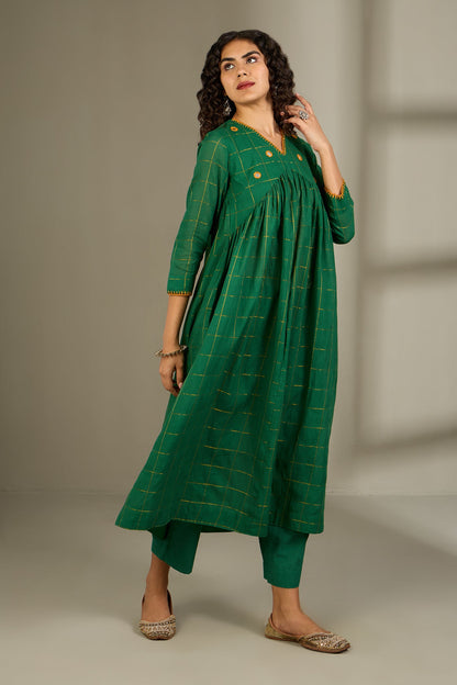 Maati Craft Emerald Checks  & Gold V-Neck Gather Anarkali