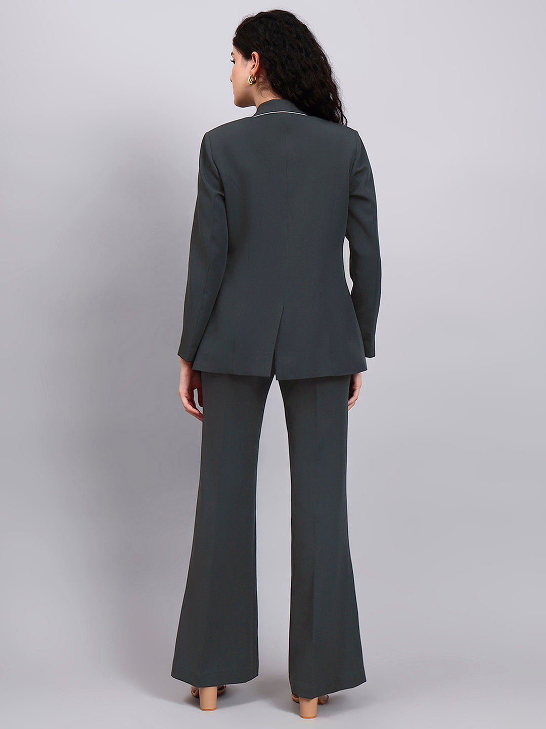 Powersutra Dark Grey Shawl Collar Tailored Suit Set With Bell Bottom Trousers