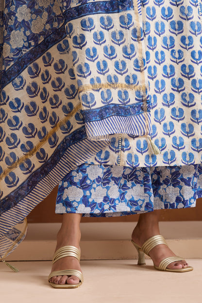 Murraya Pearl White Chanderi Kurta Set of 3