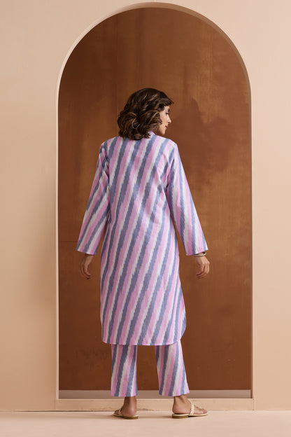 Murraya Delicate Pink Ikat Handloom Cotton Kurta Set of 2