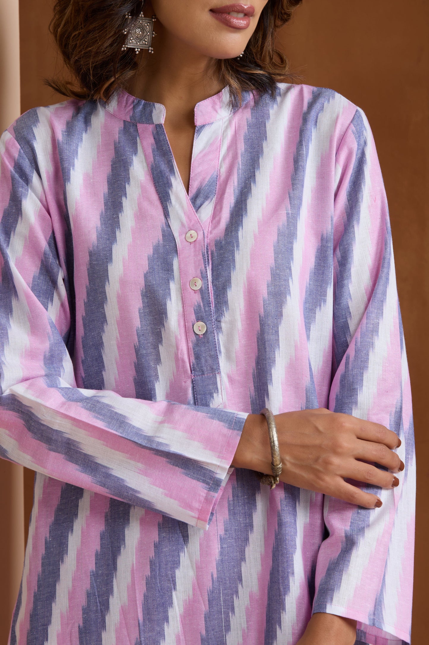 Murraya Delicate Pink Ikat Handloom Cotton Kurta Set of 2