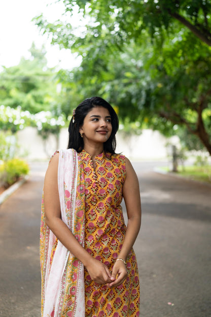 Yellow Handblock Printed 3 Pcs Suit Se- Sleeve Length Can be Changed