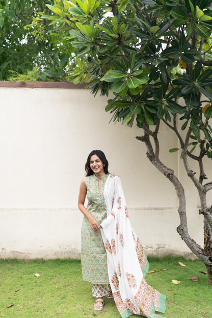 Mint Green Handblock Printed 3Pcs Suit Set - Sleeve Length Can be Changed