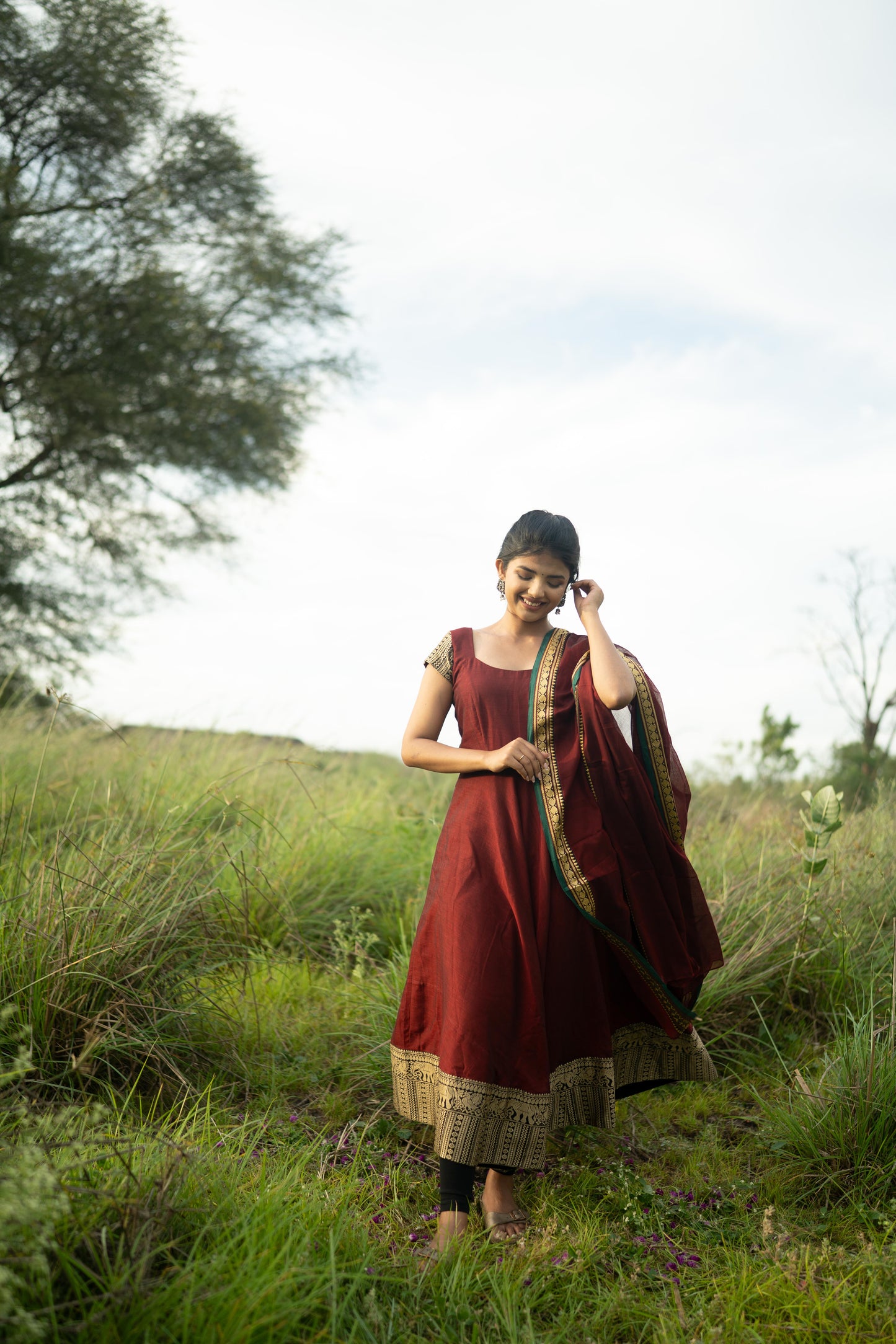 Studio  Red With Green Border Malar Narayanpet Top & Dupatta