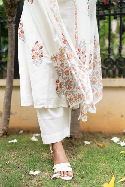 White Handblock Printed 3Pcs Suit Set
