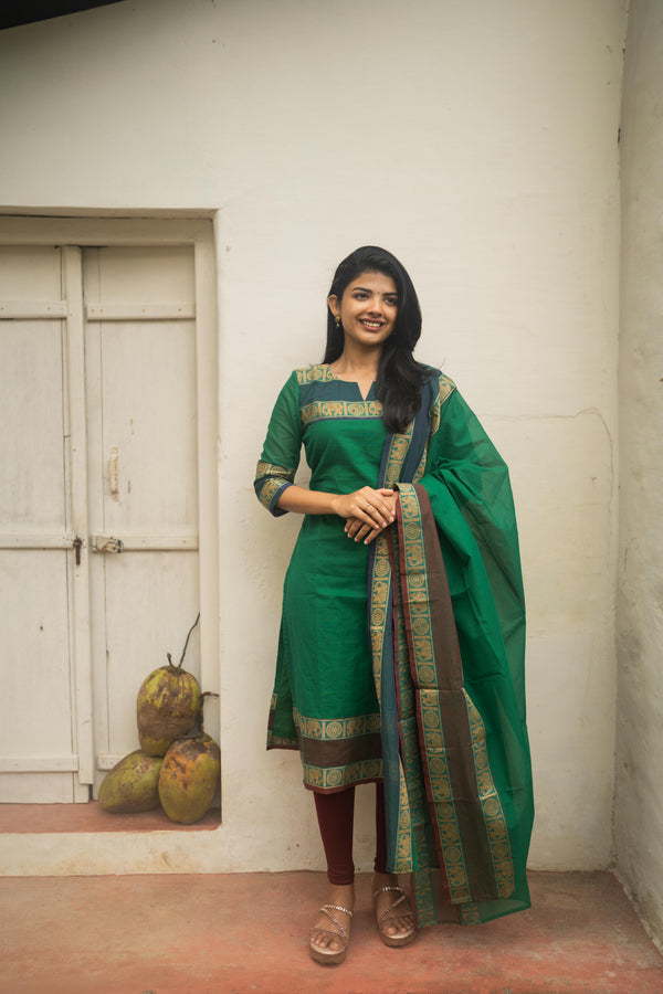 Studio Green Kanchi Cotton Top With  Dupatta