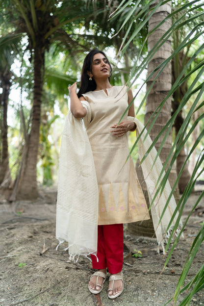 Chandana Kurta Set