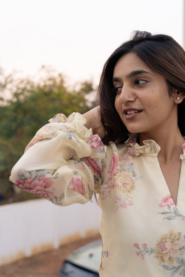 Studio Butter Yellow Meadow Top