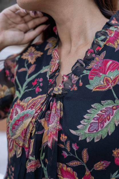 Studio Noir Garden Top