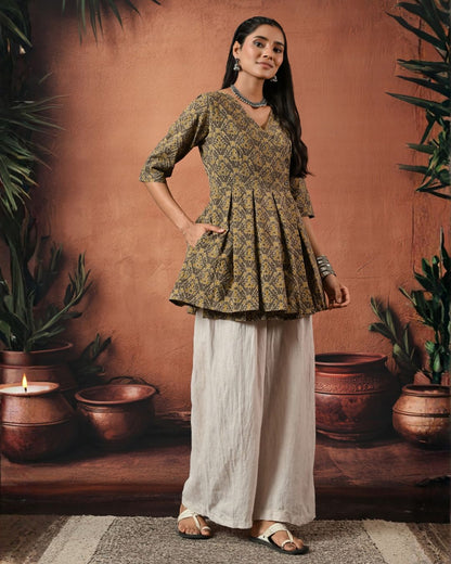 Saundh Hand Block Wrap Top Bo
