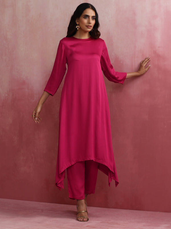 trueBrowns Magenta Highlow Modal Kurta Set