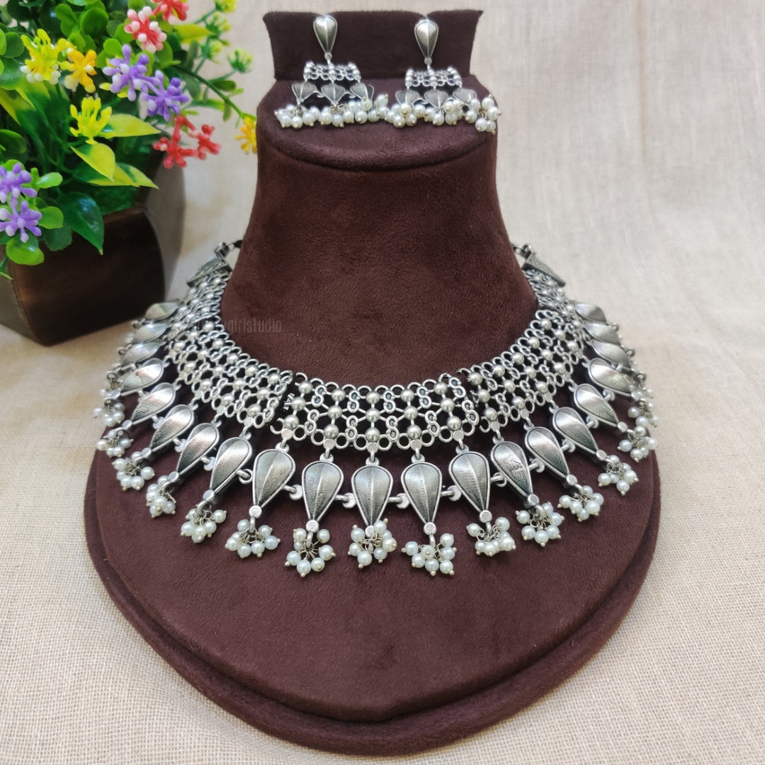 Rivayat  silver look alike Choker Set For Navratri