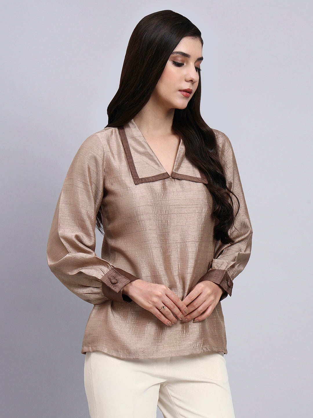 Powersutra Women Modern Contrast Collar Detailing Full Sleeve Top