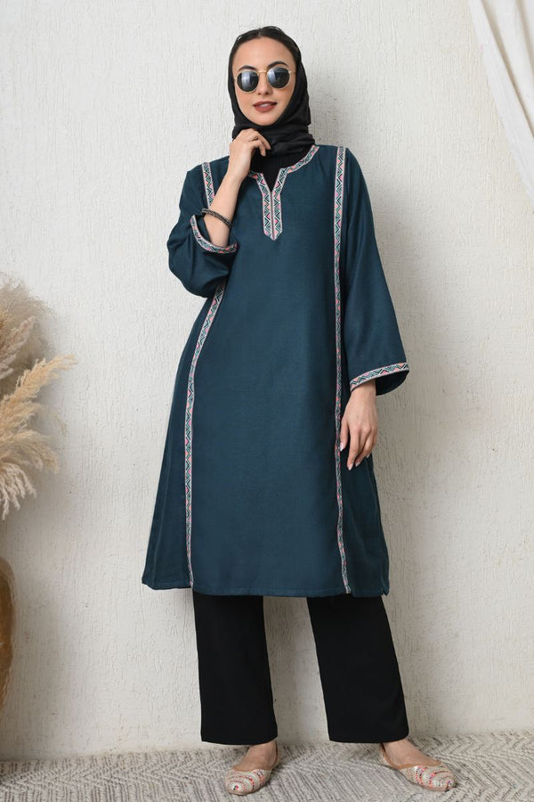 Feroza Lace Detail Kurta