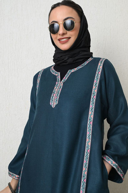 Feroza Lace Detail Kurta