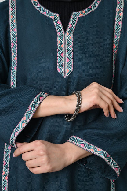 Feroza Lace Detail Kurta