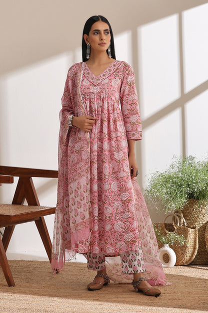 Murraya Primrose Pink Gathered Mirrorwork Kurta Set of 3