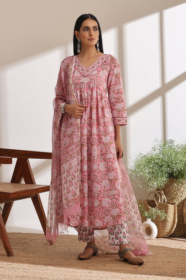 Murraya Primrose Pink Gathered Mirrorwork Kurta Set of 3